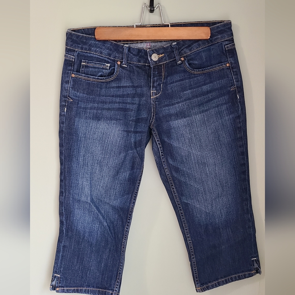 Aeropostale Capris Jeans